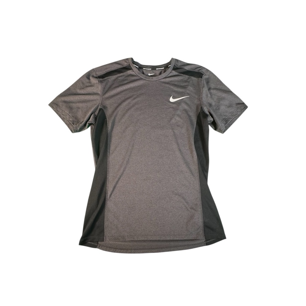 Nike Dri-Fit Running Shirt Mens BREATHE Small Gray Athletic Workout Short Sleeve